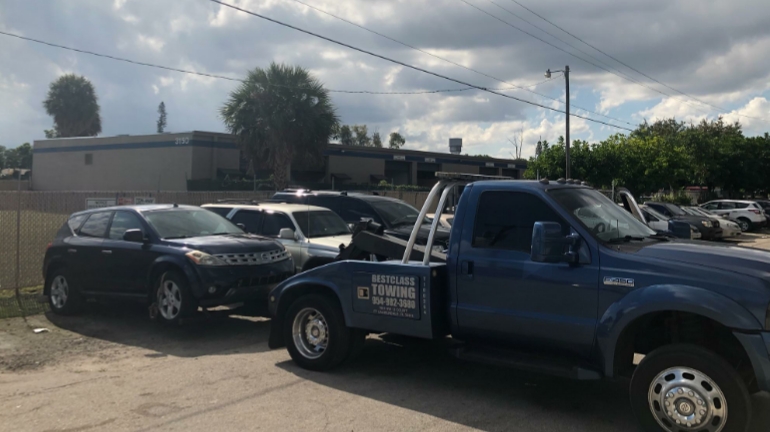Best Class Towing LLC