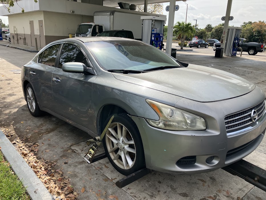 Broward Towing & Recovery, Inc. towing company near Dania Beach