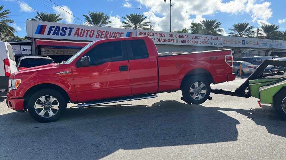 J & L Towing and Recovery, LLC towing company near North Miami