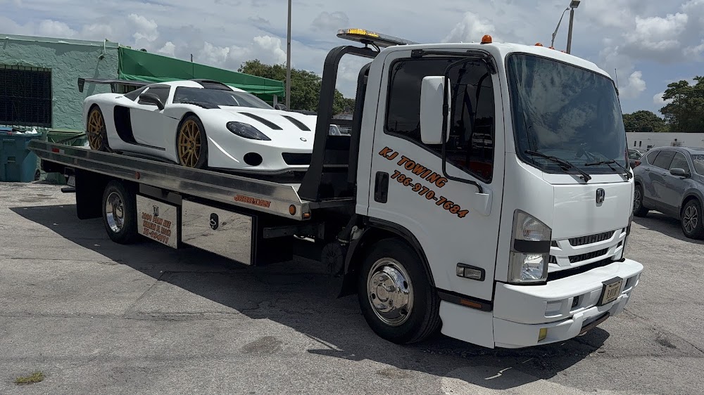 K J towing near me servicio de grua en Hialeah