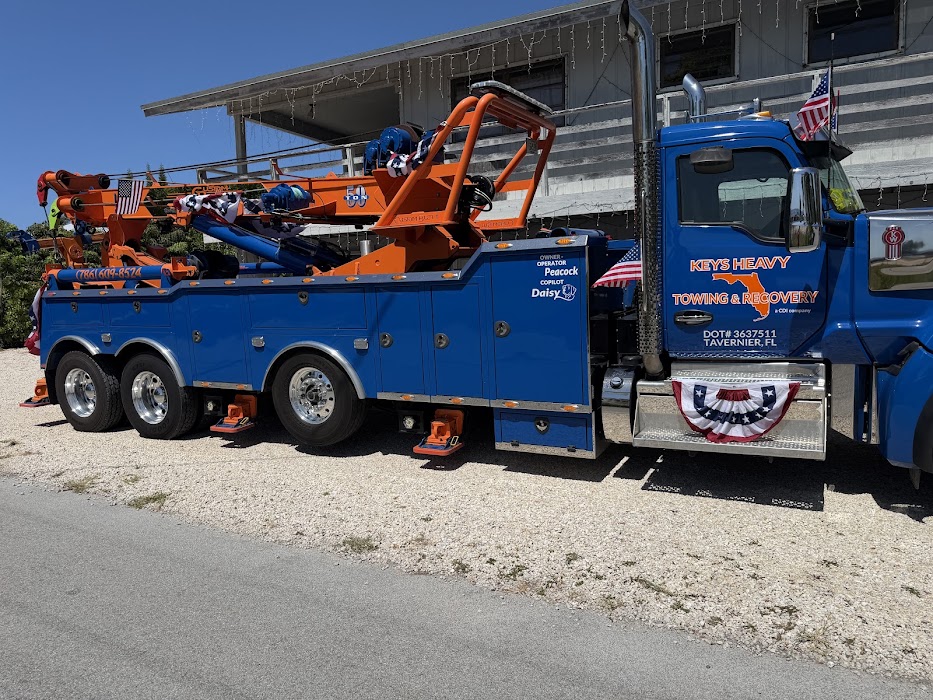 Keys Heavy Towing & Recovery towing company near Tavernier