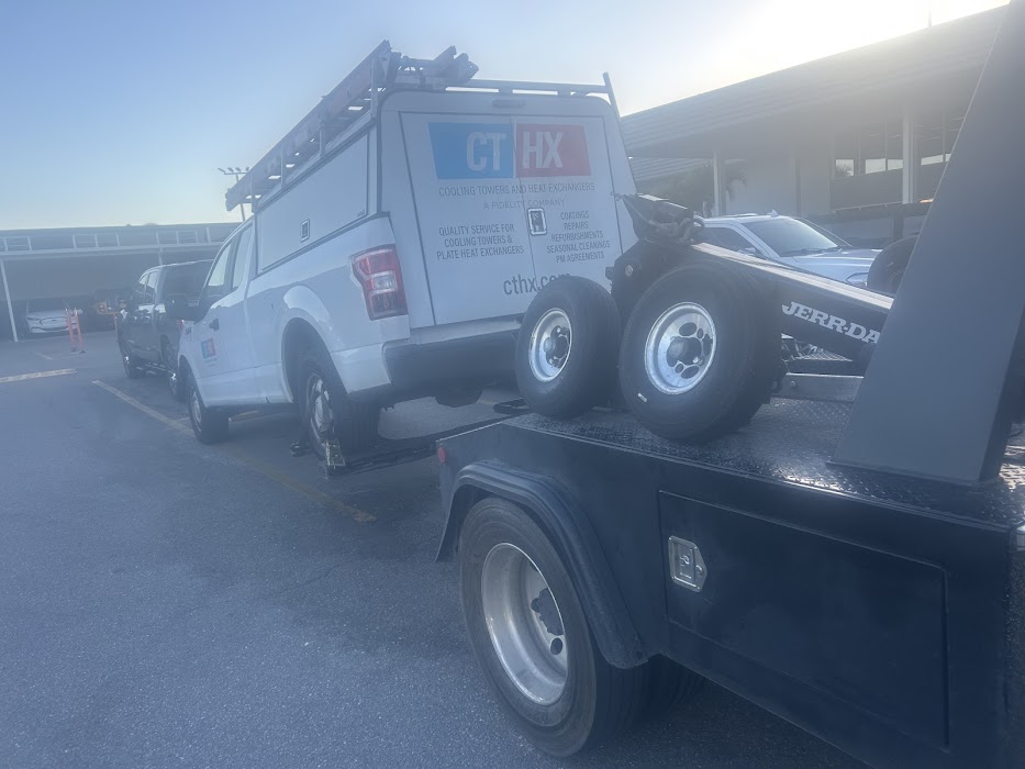 Lucky's Tow & Roadside Service