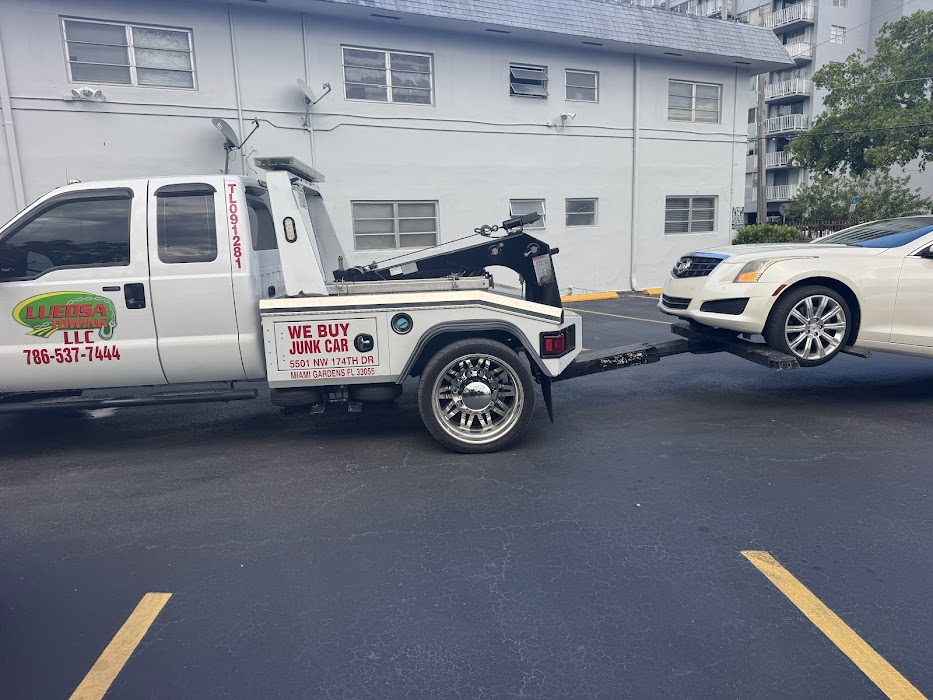 Luedsa Towing