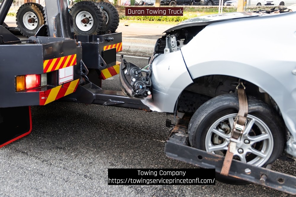 Duran Towing Truck