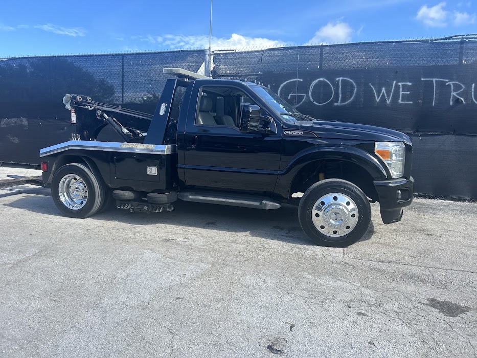 Tow Master Towing & Recovery Weston towing company near Weston