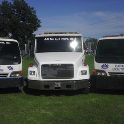 A&H Towing Services inc. towing company near Pensacola