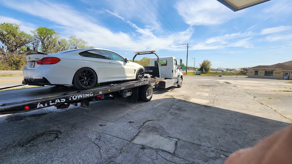 Atlas Towing Service towing company near Zephyrhills