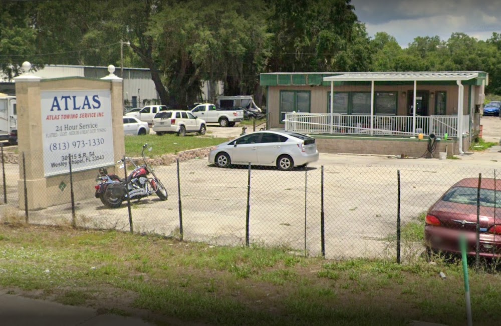 Atlas Towing Service towing company near Wesley Chapel