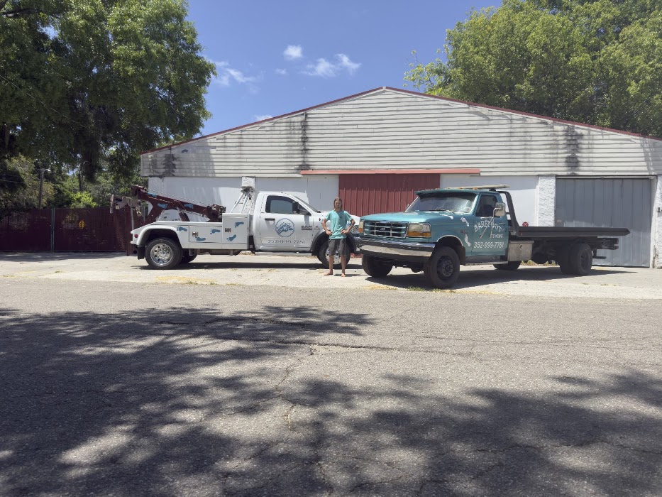 Barefoot Towing towing company near Alachua