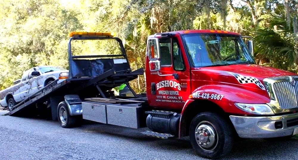 Bishop's Wrecker Service towing company near New Smyrna Beach