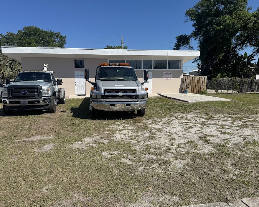 Blue Collar Towing towing company near Gulfport