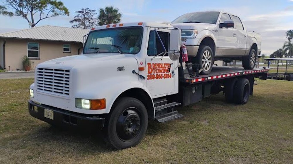 Brindley's Towing towing company near Fort Myers