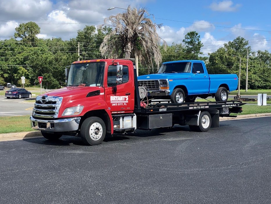 Bryant's Towing 24 Hour Service
