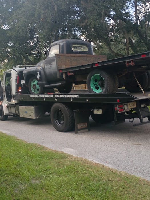 C.P Towing & Impound LLC towing company near Largo