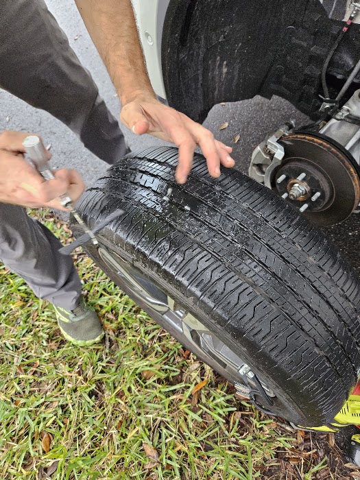 Classic Roadside Assistance towing company near Bradenton
