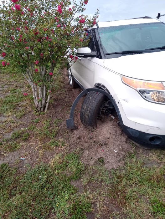 Dougs Towing towing company near Cocoa