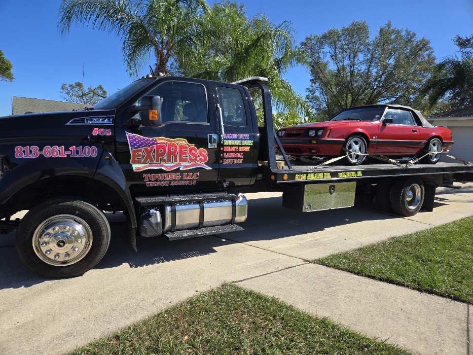 Express Towing & Transport towing company near Valrico
