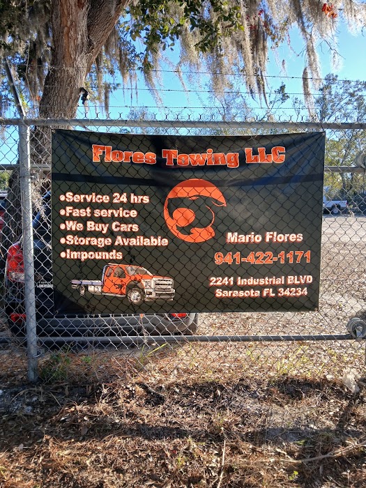 Flores Towing LLC