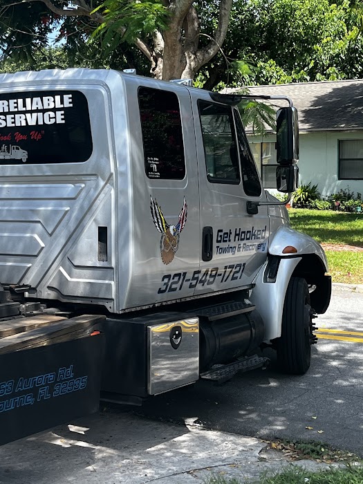 Get Hooked Towing & Recovery LLC towing company near Melbourne