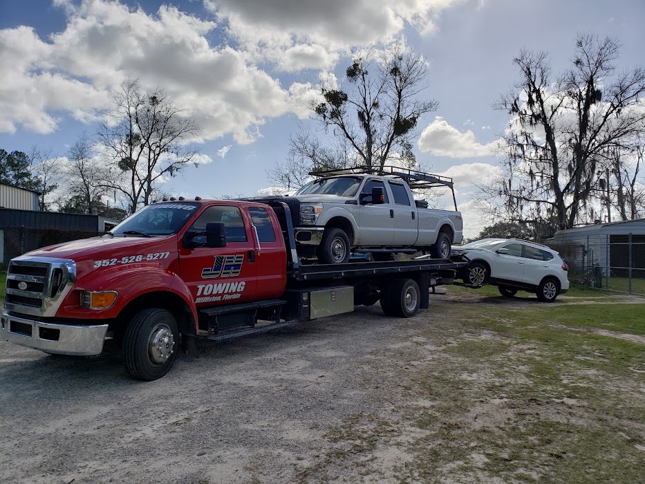 JH Towing towing company near Williston