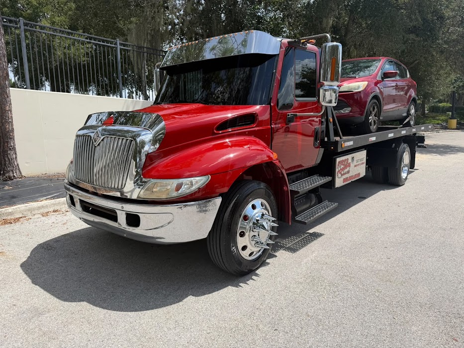 JIREH TOWING TRANSPORT & TIRES LLC towing company near Dundee