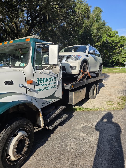 Johnny's Auto Towing and Recovery - Keystone Heights towing company near Keystone Heights