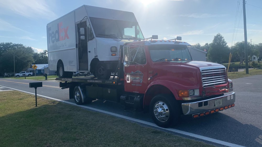 Nebula Performance & Towing Service LLC towing company near Haines City
