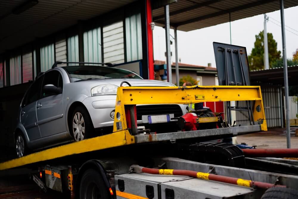 Raven Proficient Towing towing company near Winter Park