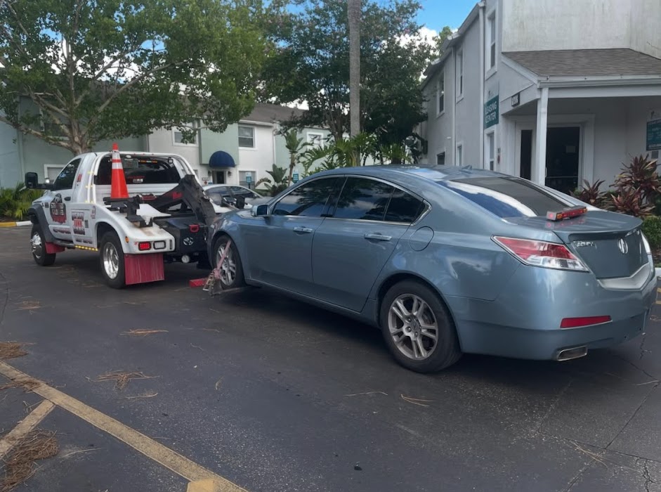 Strapped&Loaded towing corp towing company near Winter Park