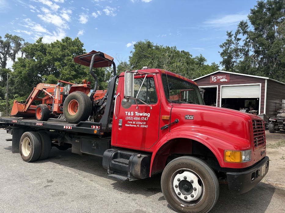 T&S Towing LLC. towing company near Hawthorne