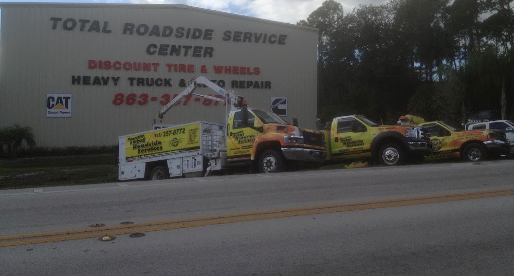 Total Roadside Services towing company near Okeechobee