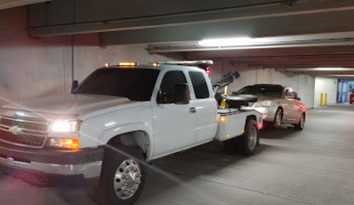 Westside Towing And Recov towing company near Hudson