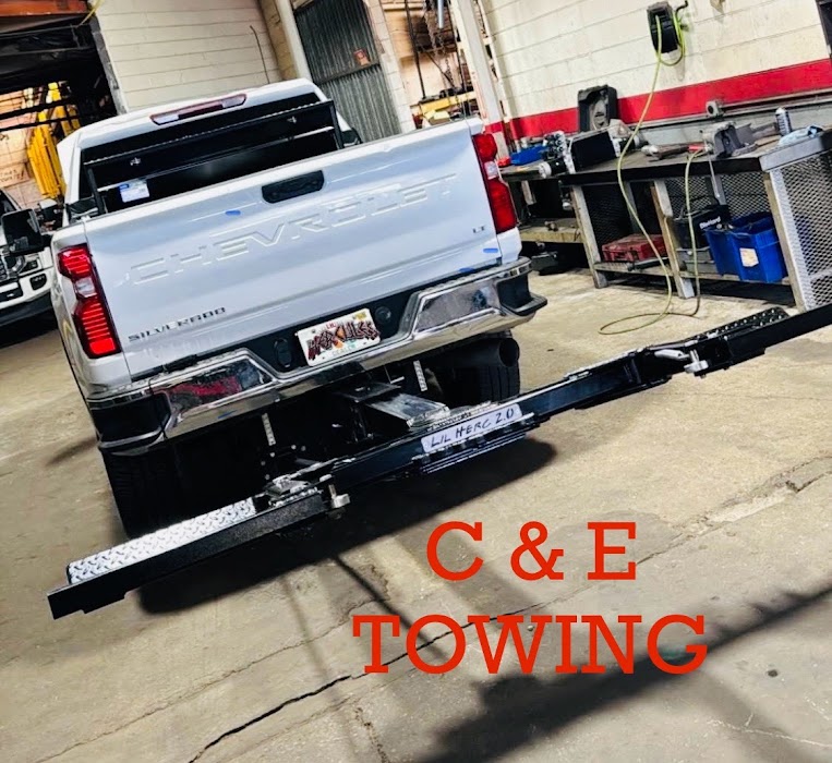 C & E Towing towing company near Navarre