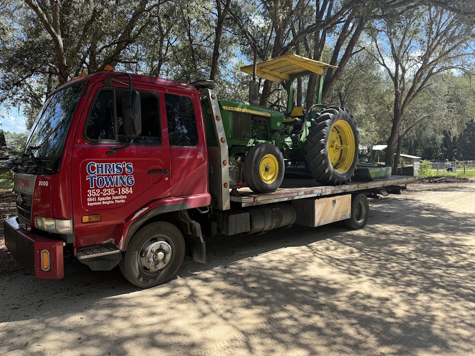 Chris's Towing LLC towing company near Keystone Heights
