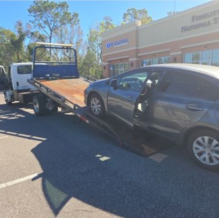 Cruz Towing & Transport
