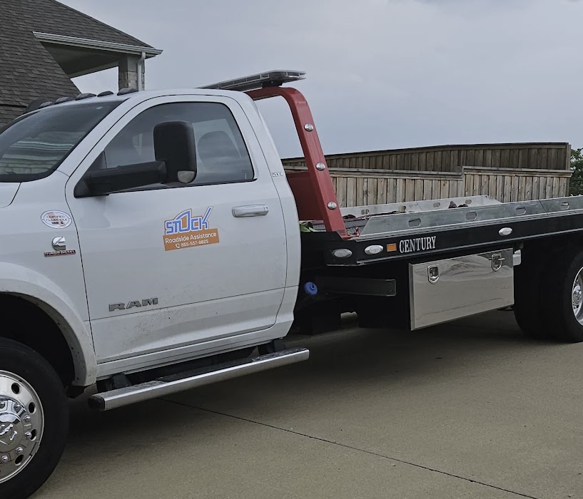 STUCK Roadside Assistance towing company near Warm Mineral Springs