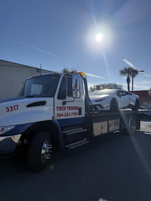 Tiki’s Towing